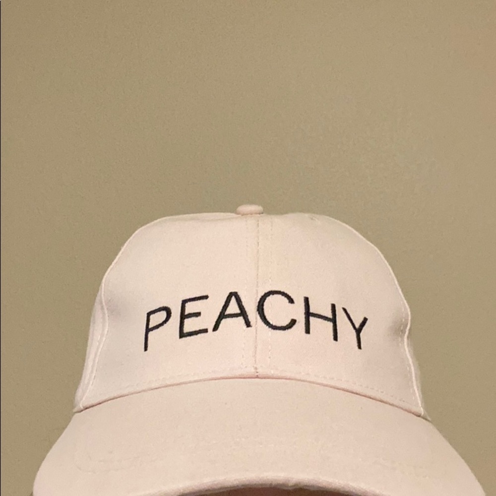 “Peachy” hat